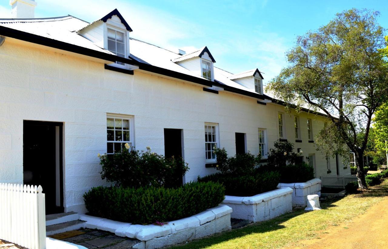 Lythgo'S Row Colonial Cottages Pontville Экстерьер фото